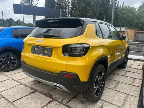 Jeep Avenger 1.2 turbo Summit fwd 100cv - Immagine 4