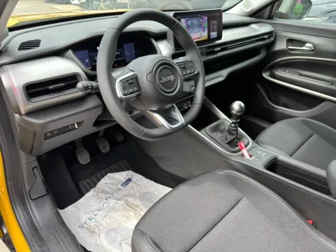 Jeep Avenger 1.2 turbo Summit fwd 100cv - Immagine 7