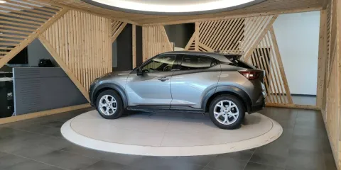 Nissan Juke 1.0 dig-t N-Connecta 117cv - Immagine 10