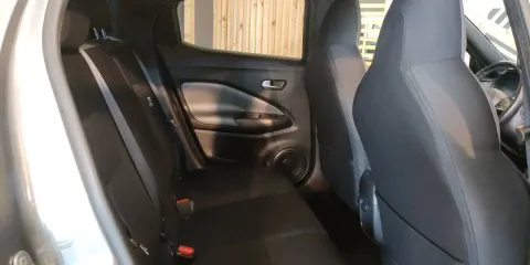 Nissan Juke 1.0 dig-t N-Connecta 117cv - Immagine 17