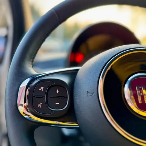 Fiat 500 1.0 hybrid 70cv - Immagine 9