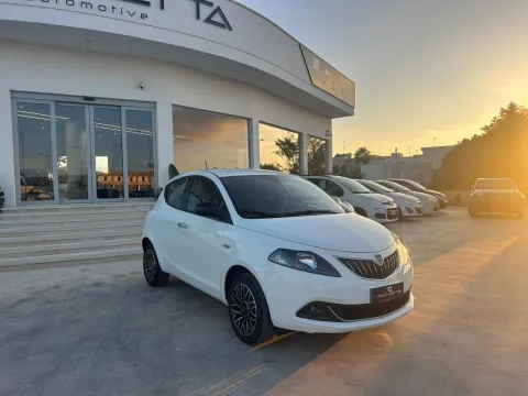 Lancia Ypsilon 1.0 firefly hybrid Platino s&s 70cv - Immagine 5