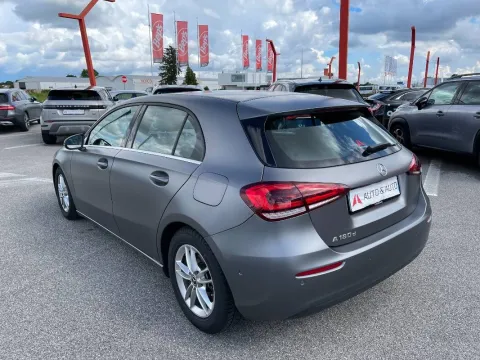 Mercedes A 180 d Business auto - Immagine 9
