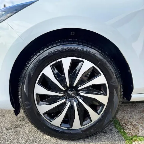 Ford Fiesta 5p 1.1 Titanium 75cv - Immagine 19