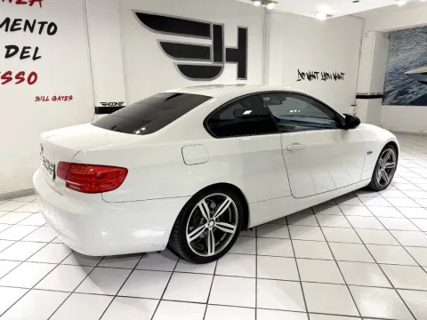 BMW 320d Coupe Futura 184cv - Immagine 8