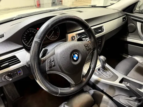 BMW 320d Coupe Futura 184cv - Immagine 15