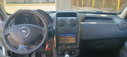 Dacia Duster 1.5 dci La Gazzetta dello Sport 4x2 s&s 110cv E6 - Immagine 22