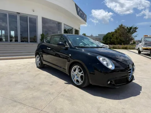 Alfa Romeo MiTo 1.3 jtdm(2) Distinctive s&s my11 - Immagine 2