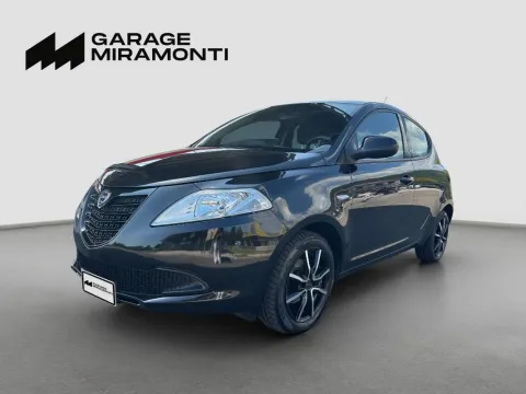 Lancia Ypsilon 1.2 8v Elefantino 69cv my14 - Immagine 1