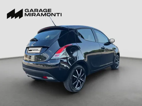 Lancia Ypsilon 1.2 8v Elefantino 69cv my14 - Immagine 6