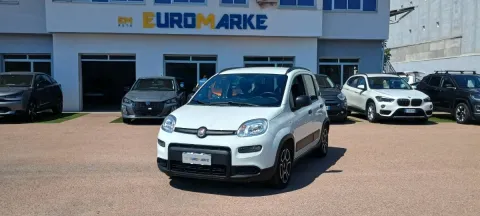 Fiat Panda 1.0 firefly hybrid City Life s&s 70cv 5p.ti - Immagine 1