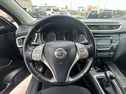 Nissan Qashqai 1.5 dci Tekna 110cv - Immagine 13