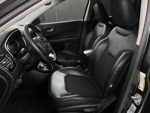 Jeep Compass 2.0 mjt Limited 4wd 140cv auto - Immagine 8