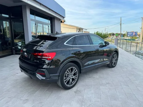 Audi Q3 Sportback 35 2.0 tdi S line edition s-tronic - Immagine 5