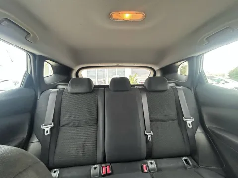 Nissan Qashqai 1.5 dci Tekna 110cv - Immagine 17