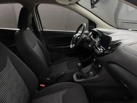Ford Ka + 1.2 Ultimate 85cv my18 - Immagine 18