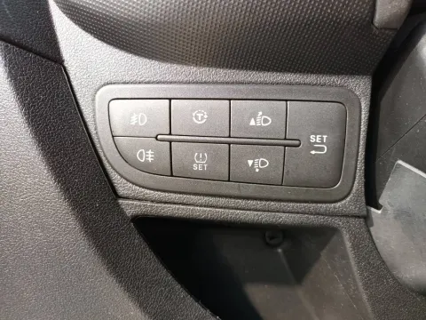 Fiat Qubo 1.3 mjt 16v Trekking 80cv - Immagine 25
