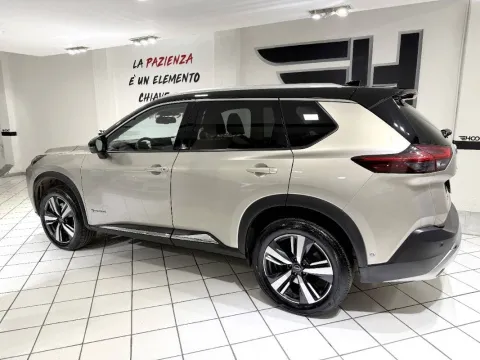 Nissan X-Trail 1.5 e-power Tekna e-4orce 4wd auto - Immagine 4