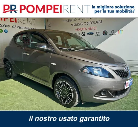 Lancia Ypsilon 1.0 firefly hybrid Gold s&s 70cv 5p.ti - Immagine 6