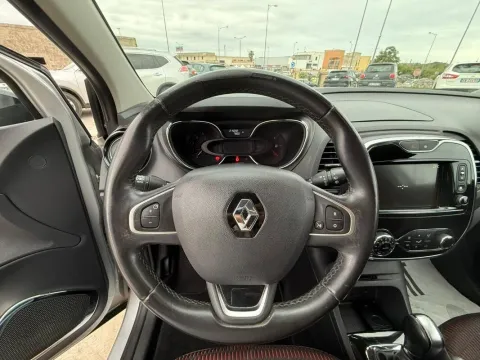 Renault Captur 1.5 dci energy Zen 90cv edc - Immagine 17