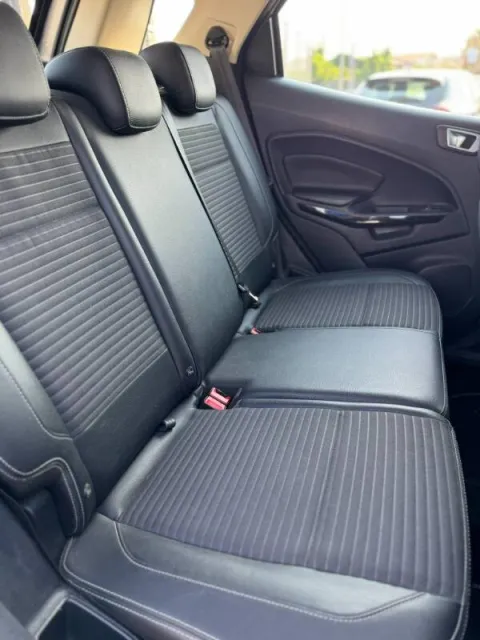 Ford EcoSport 1.5 tdci Business 100cv - Immagine 8
