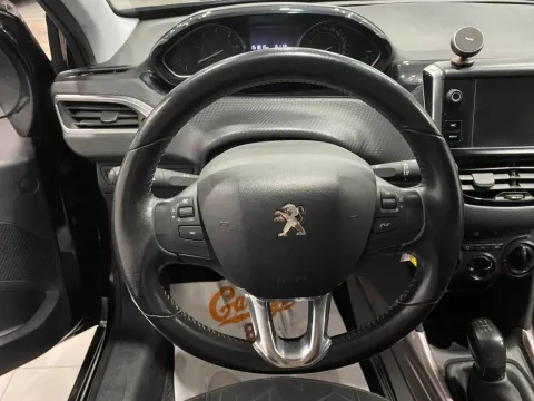 Peugeot 2008 1.6 bluehdi Active s&s 100cv - Immagine 10