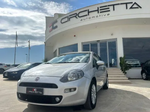 Fiat Punto 5p 1.3 mjt II 16v Lounge 75cv E5+ - Immagine 3