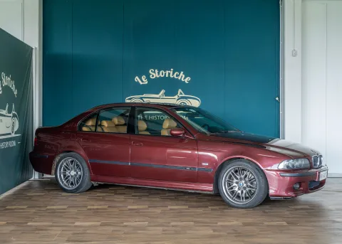 BMW M5 4.9 - Immagine 1