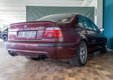 BMW M5 4.9 - Immagine 4