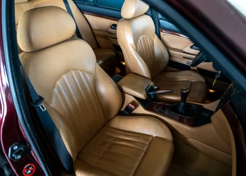 BMW M5 4.9 - Immagine 13