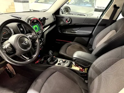Mini Mini Countryman 2.0 Cooper D auto my18 - Immagine 14