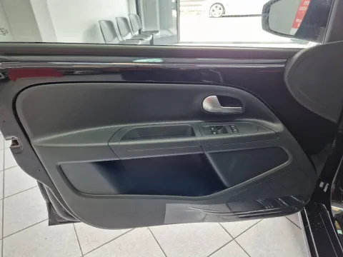 Volkswagen up! 5p 1.0 evo Move up! 65cv - Immagine 9
