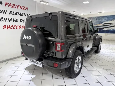 Jeep Wrangler Unlimited 2.2 mjt II Sahara auto - Immagine 7