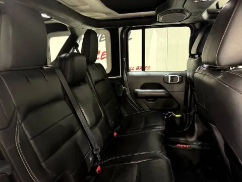 Jeep Wrangler Unlimited 2.2 mjt II Sahara auto - Immagine 22