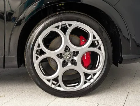 Alfa Romeo Tonale 1.5 hybrid Veloce 160cv tct7 - Immagine 3