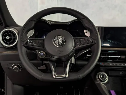Alfa Romeo Tonale 1.5 hybrid Veloce 160cv tct7 - Immagine 8