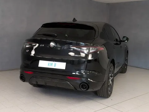 Alfa Romeo Stelvio 2.2 t Veloce Q4 210cv auto - Immagine 4
