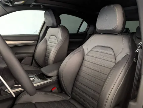 Alfa Romeo Stelvio 2.2 t Veloce Q4 210cv auto - Immagine 7