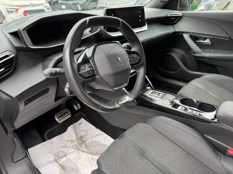 Peugeot 2008 1.5 bluehdi GT s&s 130cv eat8 - Immagine 9