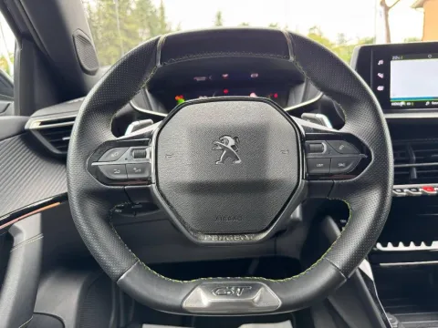 Peugeot 2008 1.5 bluehdi GT s&s 130cv eat8 - Immagine 11