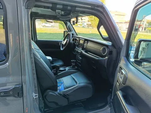 Jeep Wrangler Unlimited 2.2 mjt II Sahara auto - Immagine 16