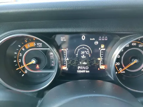 Jeep Wrangler Unlimited 2.2 mjt II Sahara auto - Immagine 17