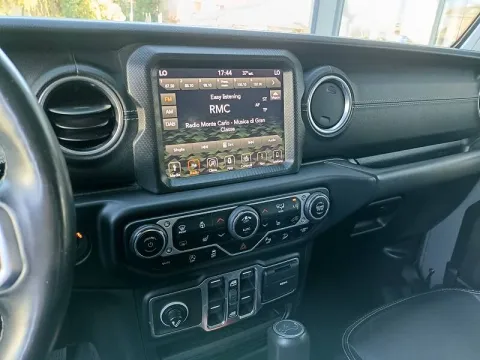 Jeep Wrangler Unlimited 2.2 mjt II Sahara auto - Immagine 18