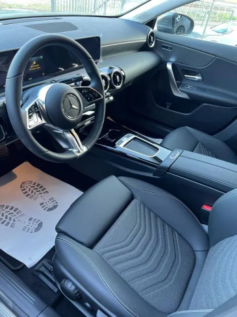 Mercedes A 180 d Progressive Advanced auto - Immagine 7