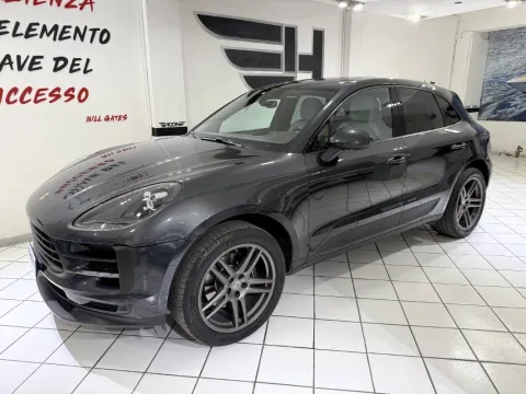 Porsche Macan 2.0 245cv pdk - Immagine 3