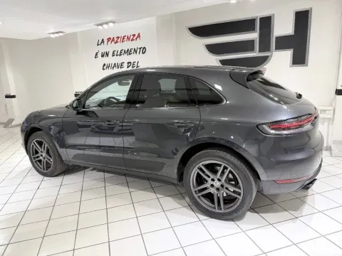 Porsche Macan 2.0 245cv pdk - Immagine 4
