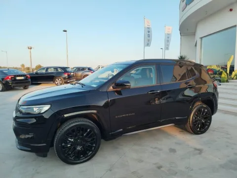 Jeep Compass 1.6 mjt S 2wd 130cv - Immagine 6