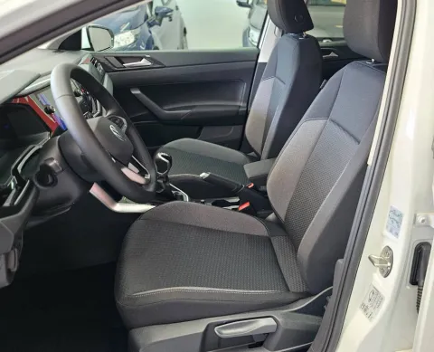Volkswagen Polo 1.0 evo Edition Plus 80cv - Immagine 9
