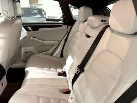 Porsche Macan 2.0 245cv pdk - Immagine 19