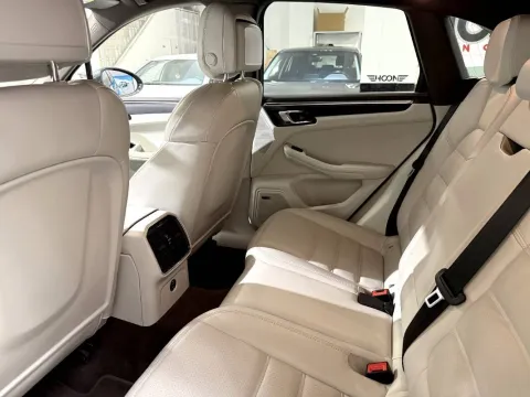 Porsche Macan 2.0 245cv pdk - Immagine 20
